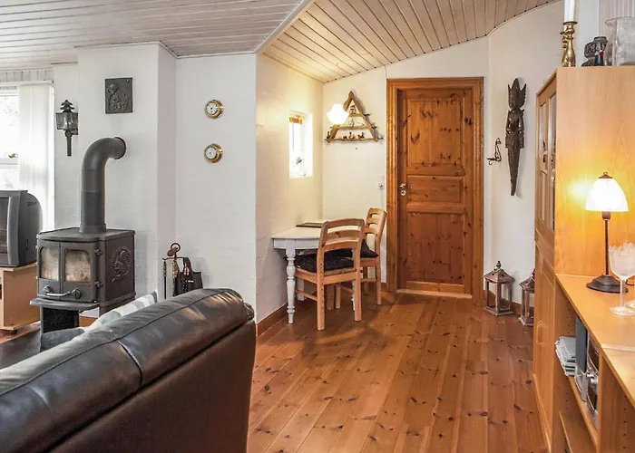 Sletten I Holiday home